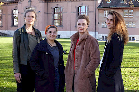feministischer_salon_portrait_202028_72dpi.jpg