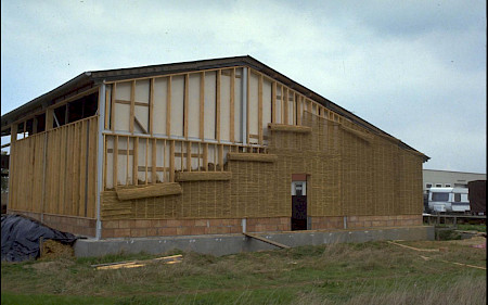 Prima Materia – Bauen mit Lehm